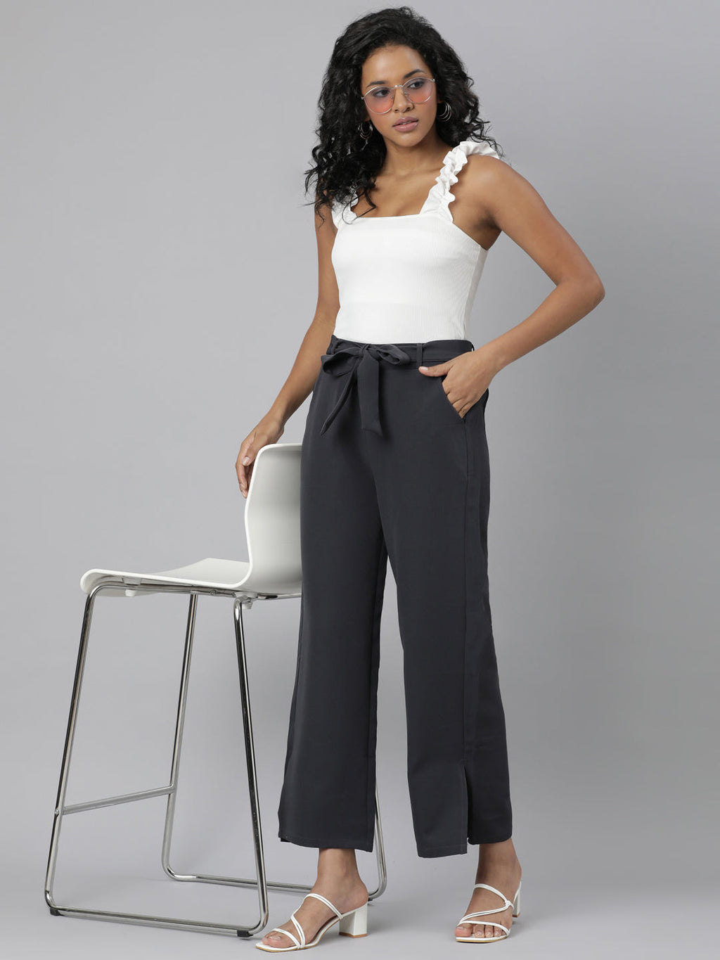 Women's Grey Relaxed Straight Fit Cotton Parallel Trousers