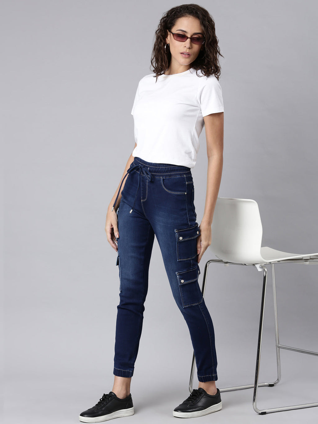 Women's Navy Blue Jogger Mid-Rise Light Fade Acid Wash Denim Jeans