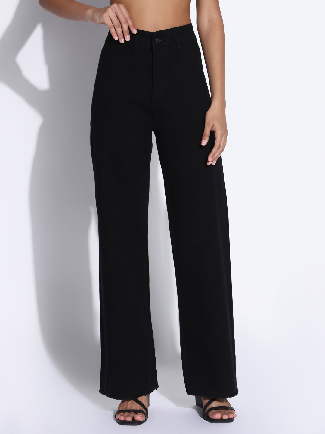 Women's Solid Black Frayed Hem Wide Leg Jeans