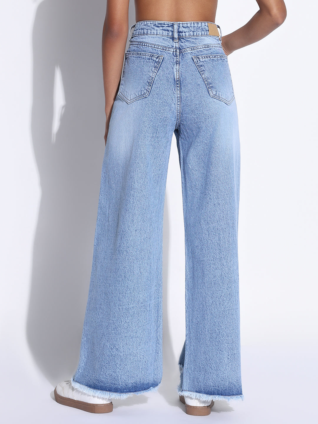 Women's Solid Blue Ripped Wide Leg Jeans