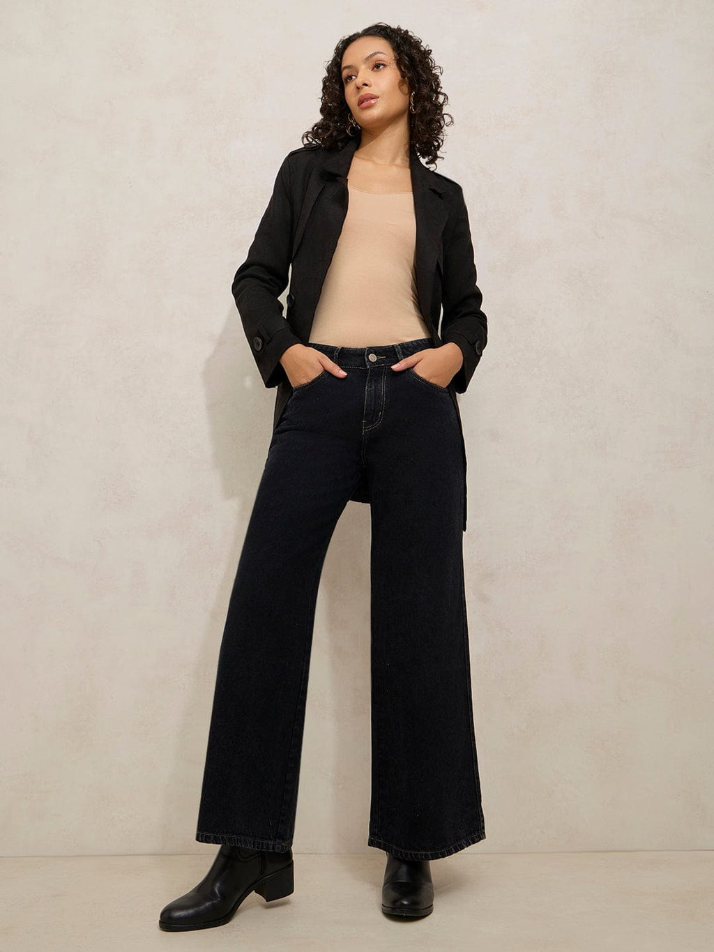 Women's Black High Rise Wide Leg Jeans
