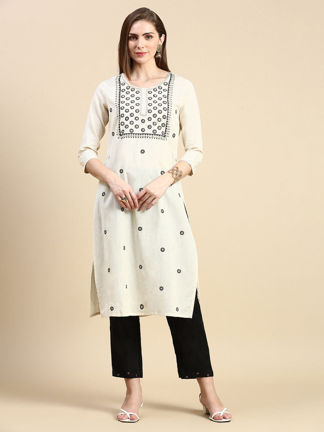 Women's Solid Cream Straight Kurta