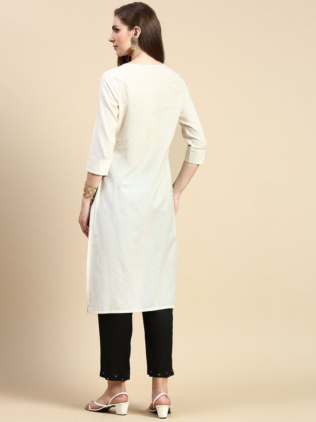 Women's Solid Cream Straight Kurta