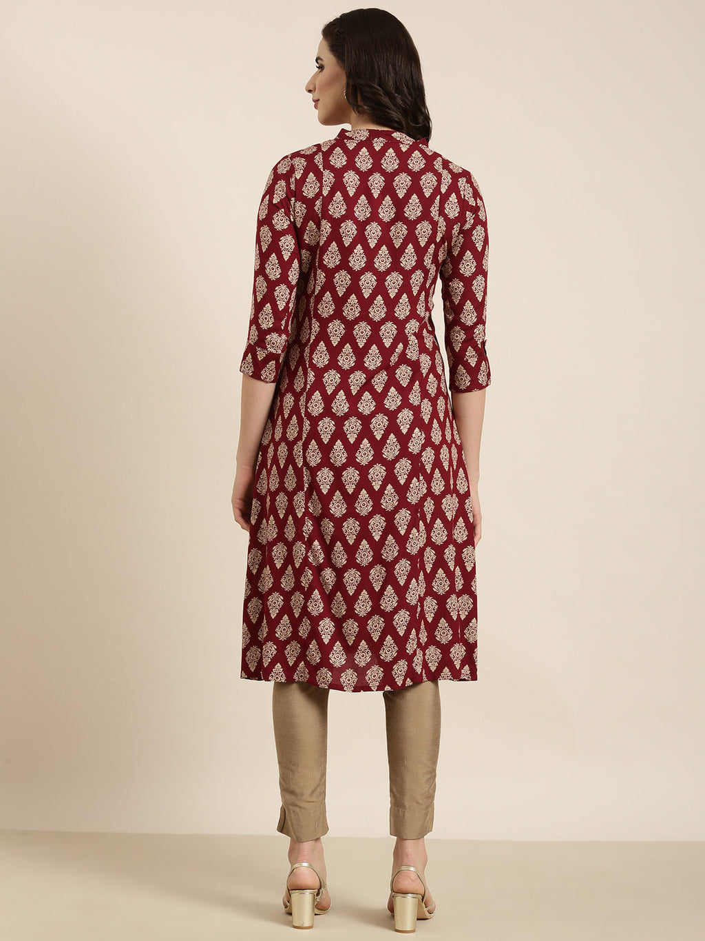 Women's Straight Maroon Ethnic Motifs Kurta