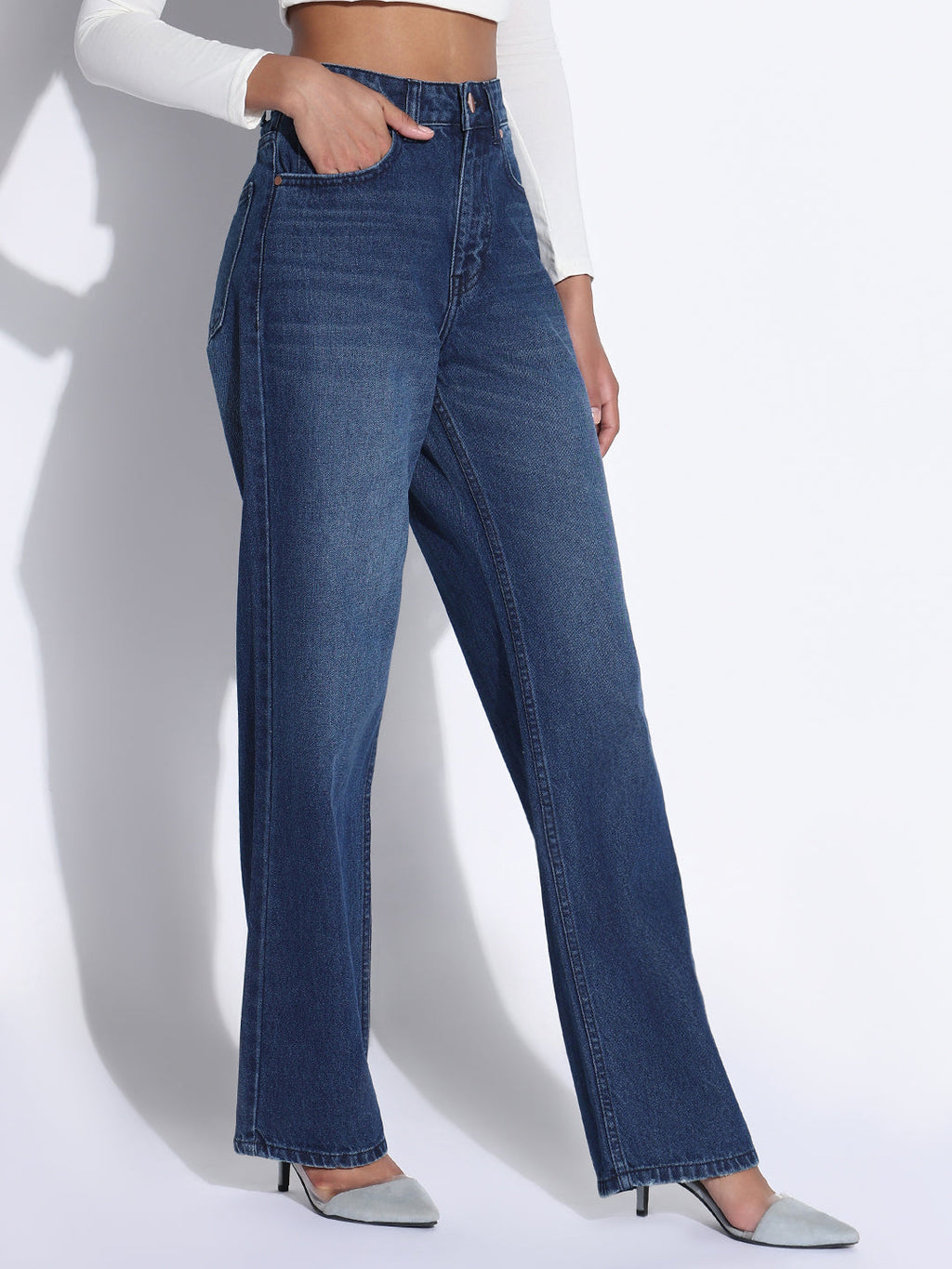 Women's Solid Navy Blue Straight Fit Jeans