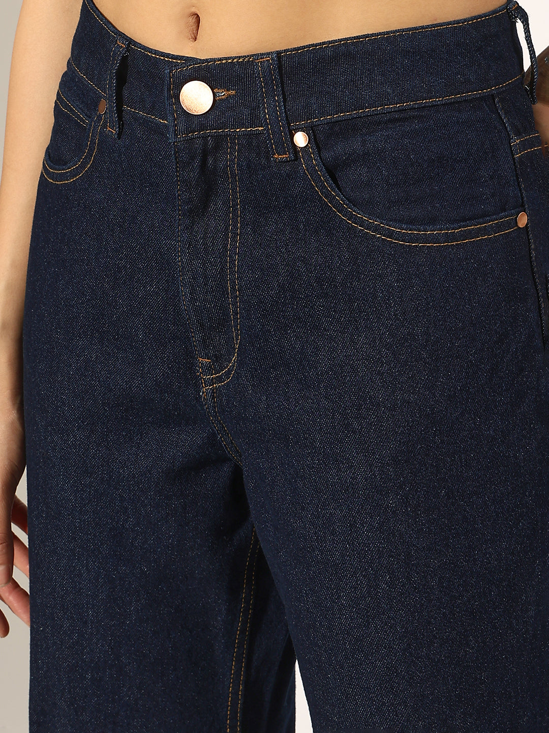 Women's Dark Blue Mid-Rise Relaxed Fit Jeans