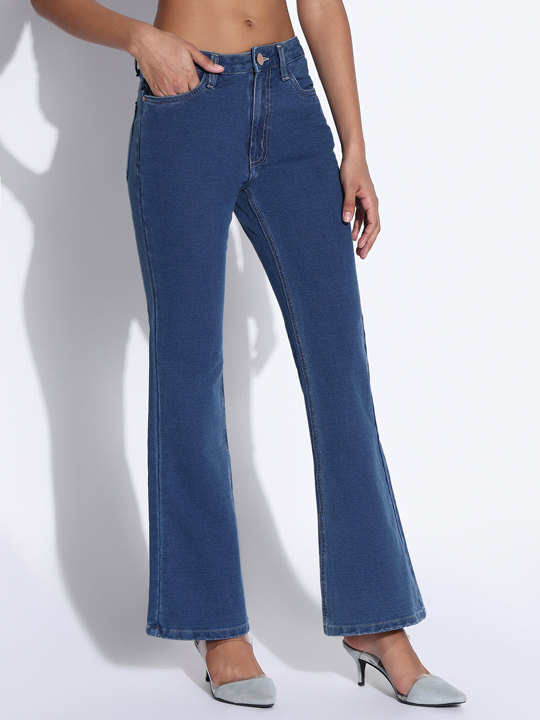 Women's Solid Blue Bootcut Jeans