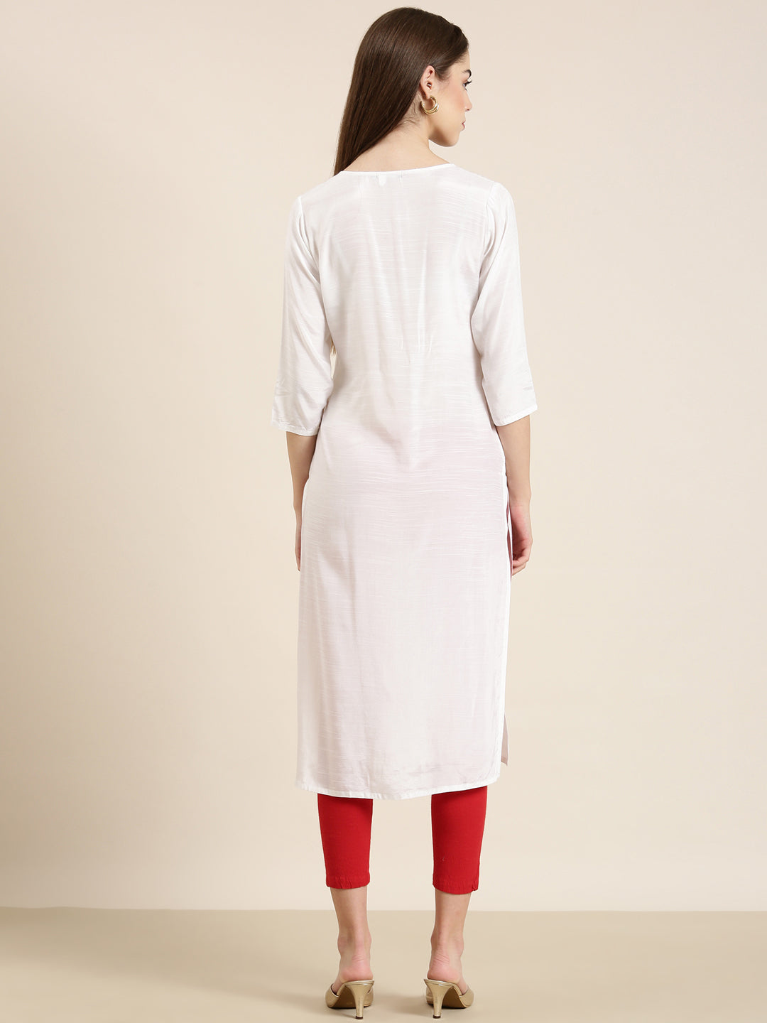 Women's White Ethnic Motifs Straight Thread Work Kurta