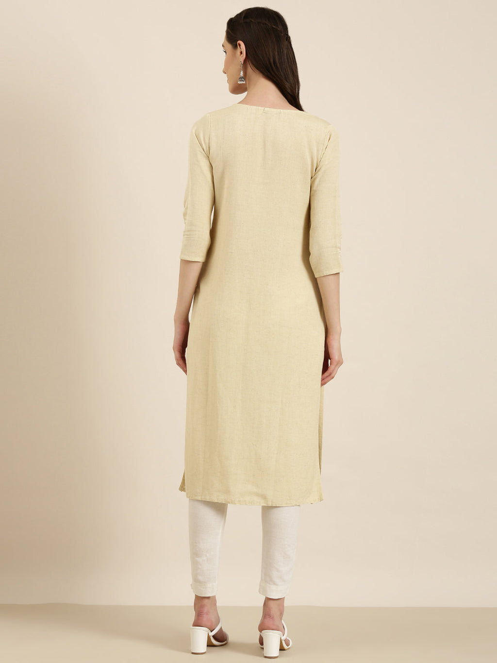 Women's Beige Floral Embroidered Thread Work Straight Kurta