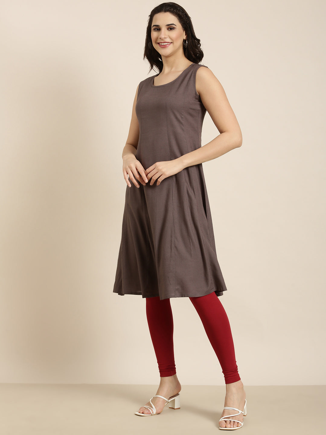 Women's A-Line Grey Solid Kurta Comes With Overcoat