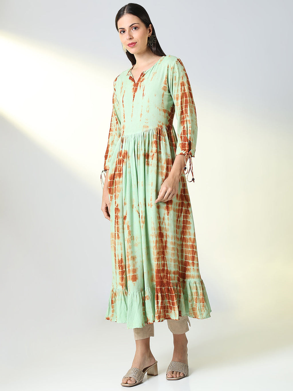 Women's Green Abstract Anarkali Kurta