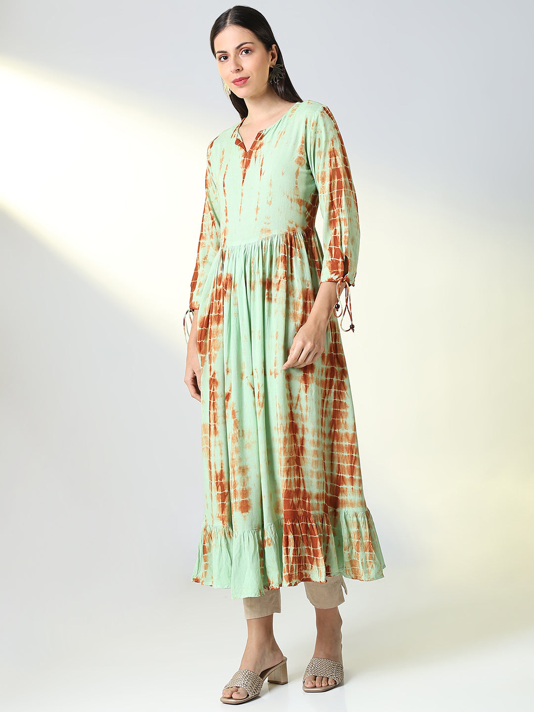 Women's Green Abstract Anarkali Kurta