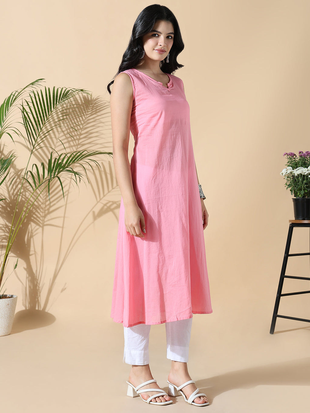 Women's Pink Solid Cotton Anarkali Kurta with Inner