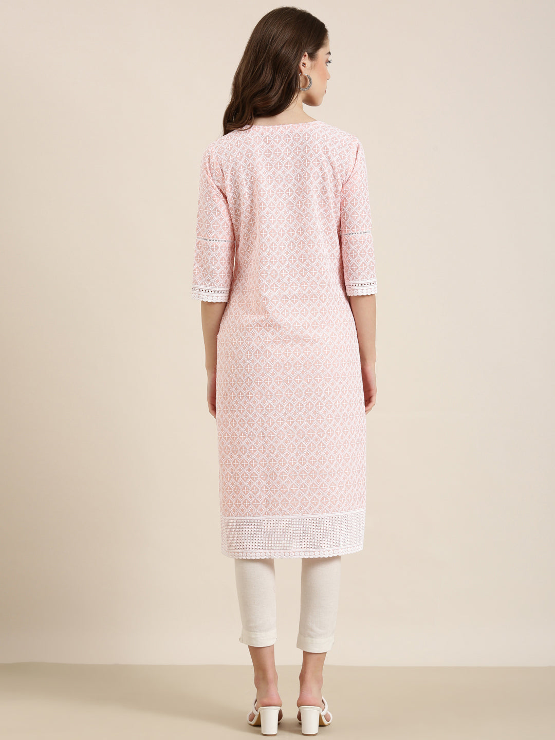 Women's Peach Ethnic Motifs Thread Work Straight Kurta