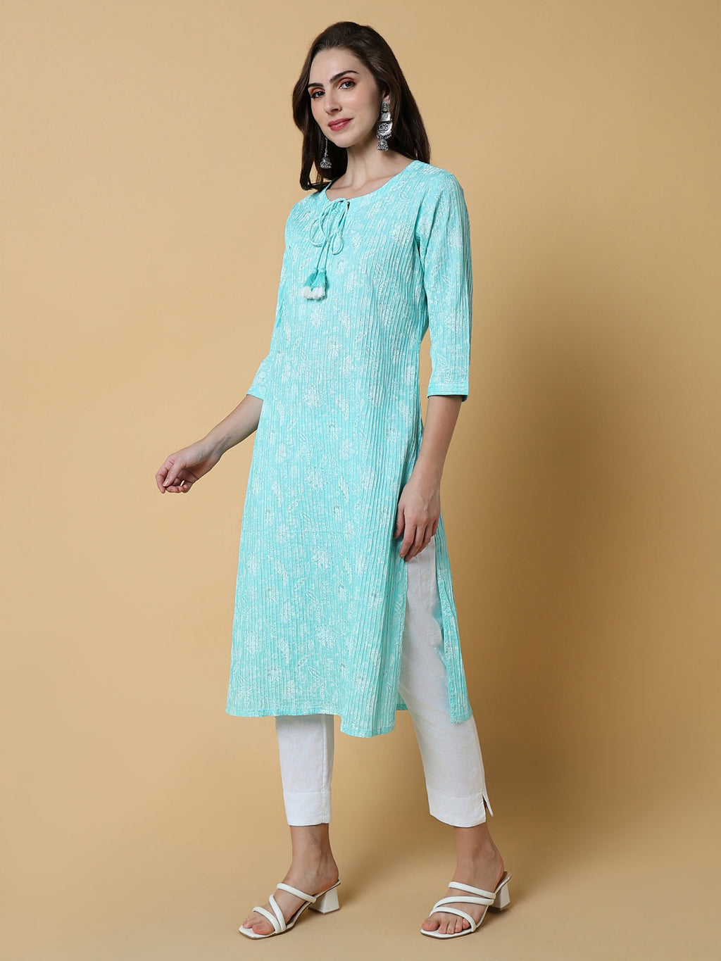 Women's Blue Floral Straight Kurta