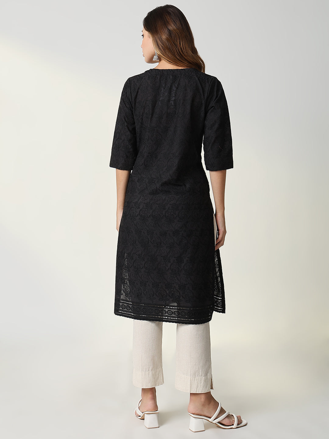 Women's Black Embroidered Straight Kurta