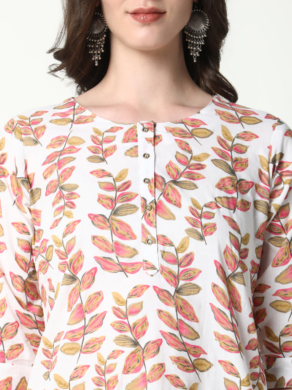 Women's Peach Floral Straight Kurta