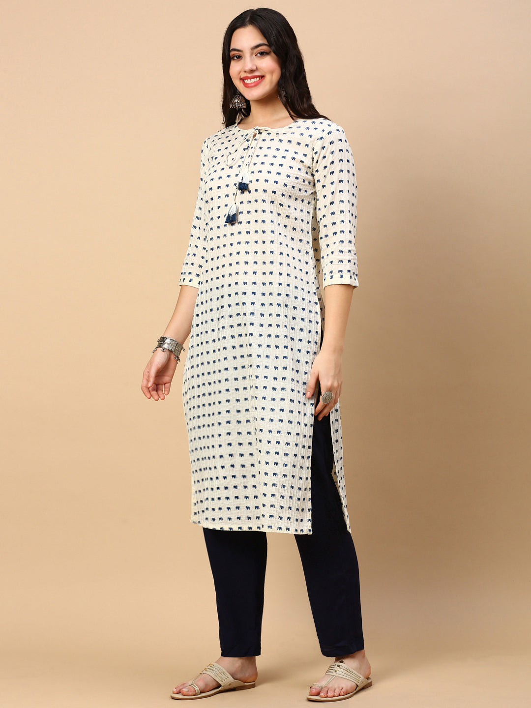 Women's Cream Graphic Straight Kurta