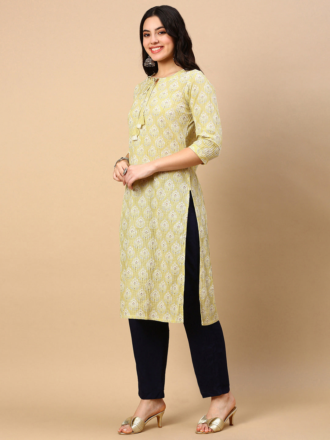 Women's Green Graphic Straight Kurta
