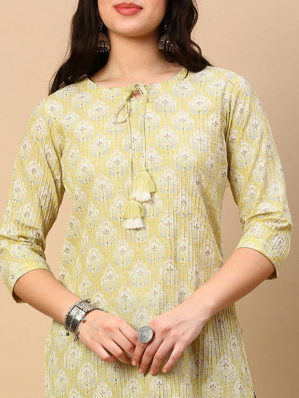 Women's Green Graphic Straight Kurta