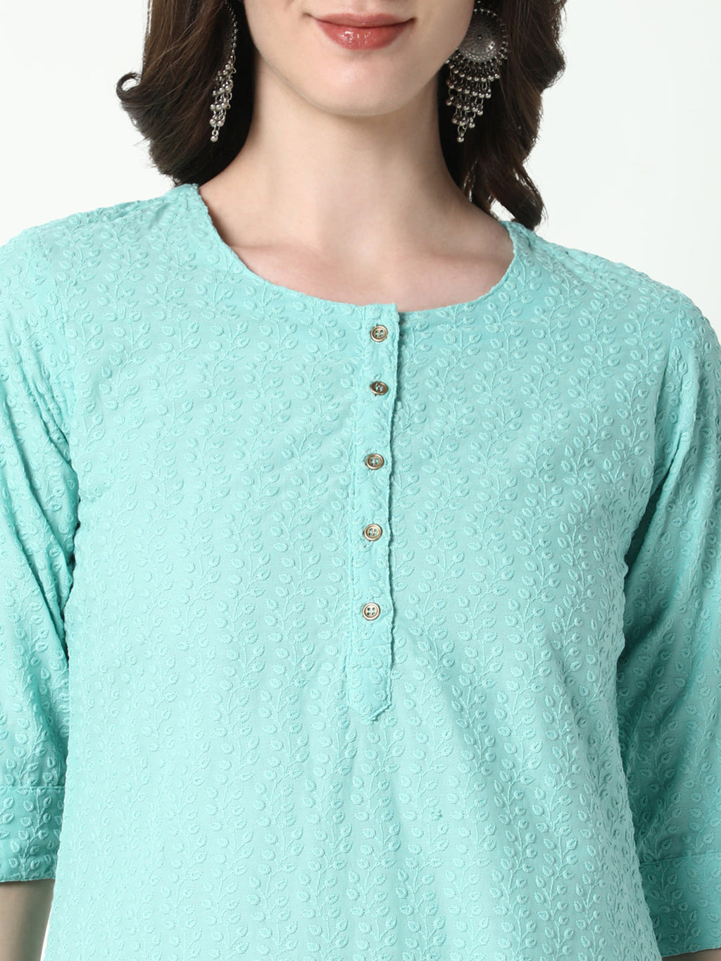 Women's Green Embroidered Straight Kurta