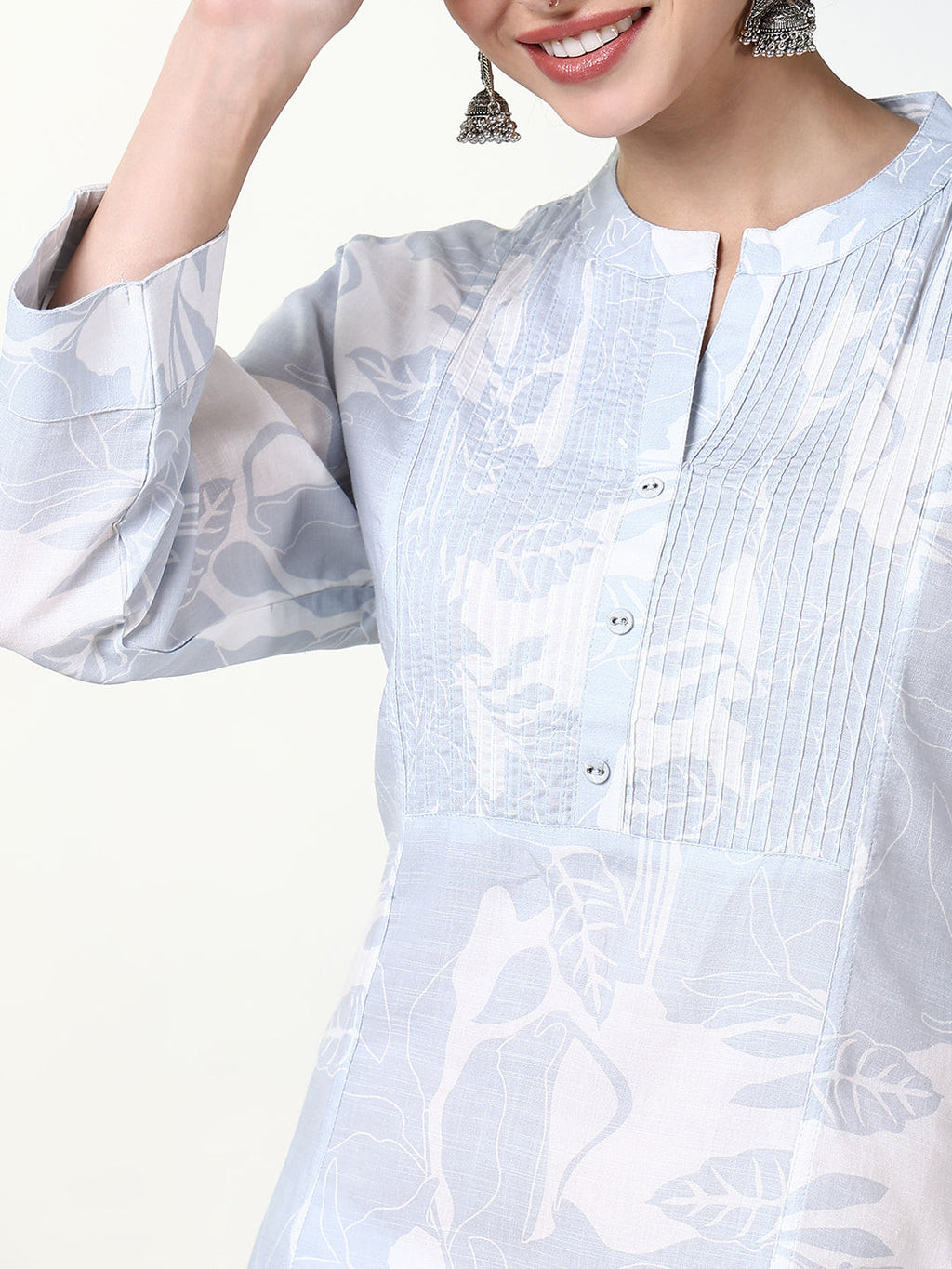 Women's Blue Floral Straight Kurta
