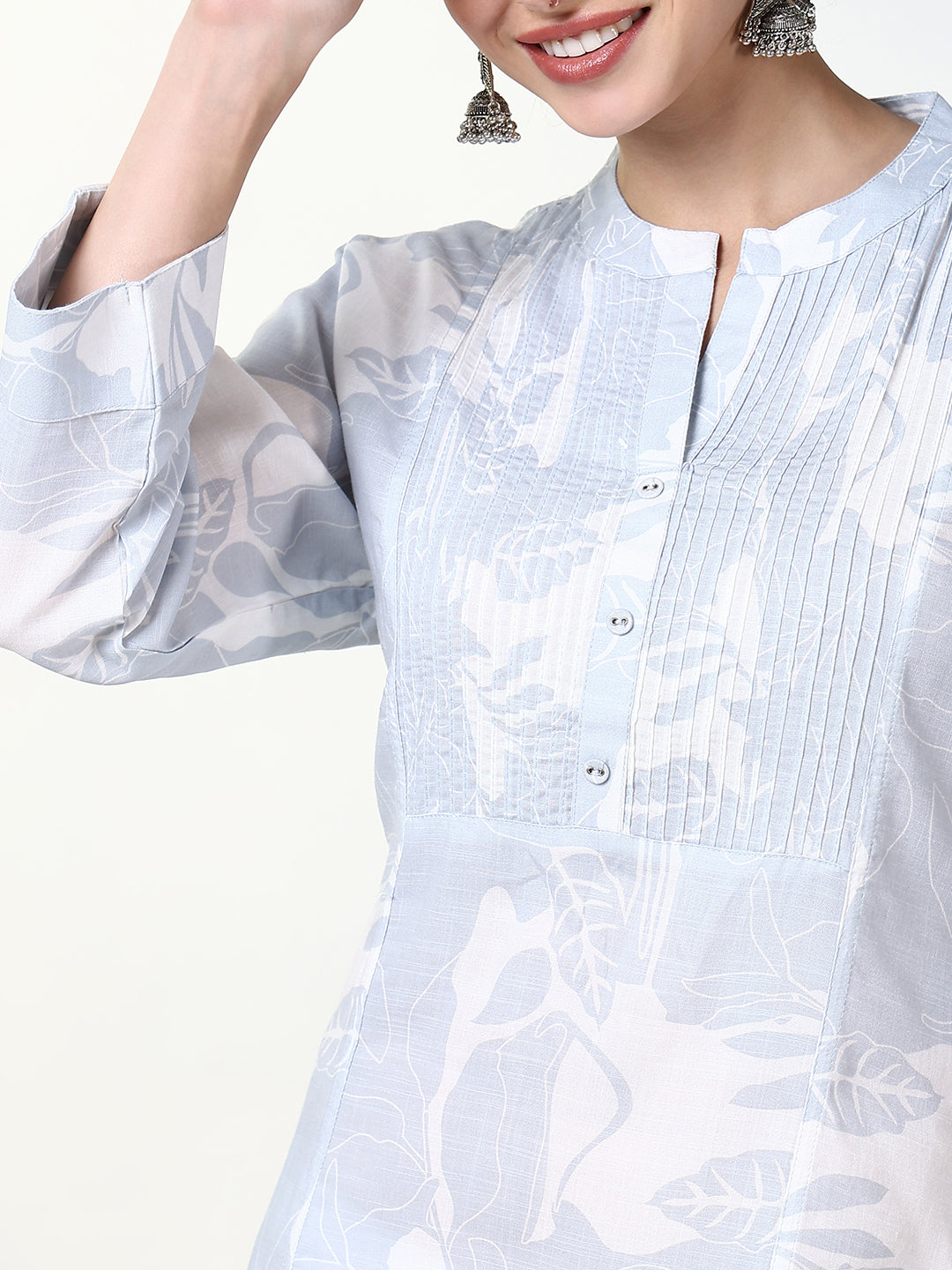 Women's Blue Floral Straight Kurta