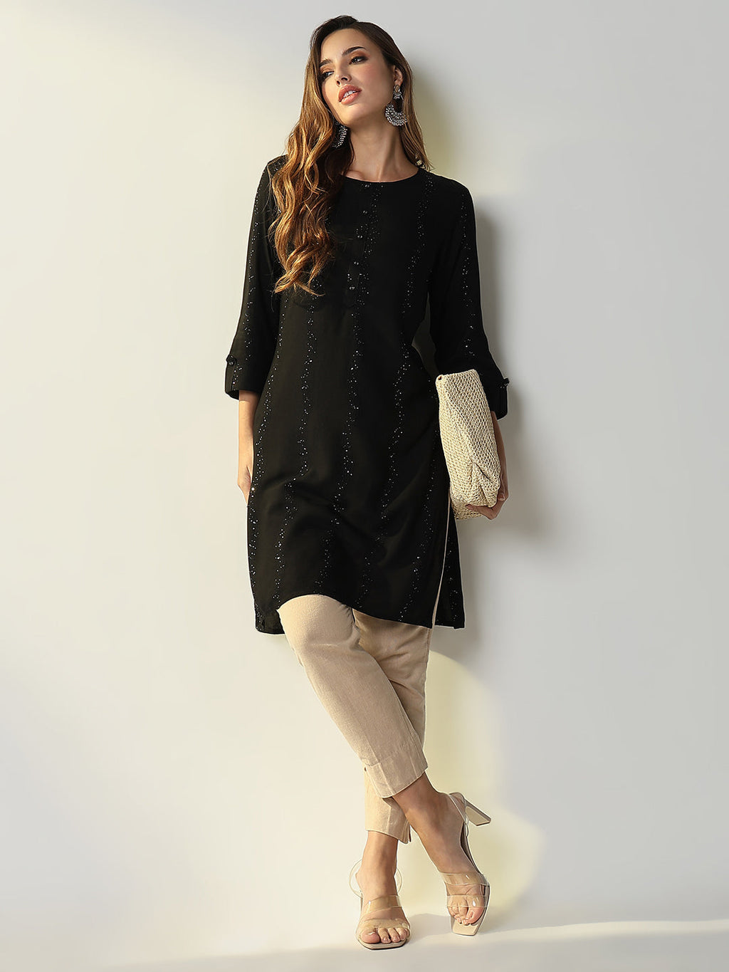 Women's Black Solid Straight Kurta