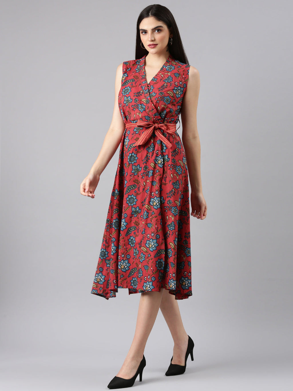 Women's Fuchsia Floral Printed V-Neck Sleeveless Wrap Dress With Belted