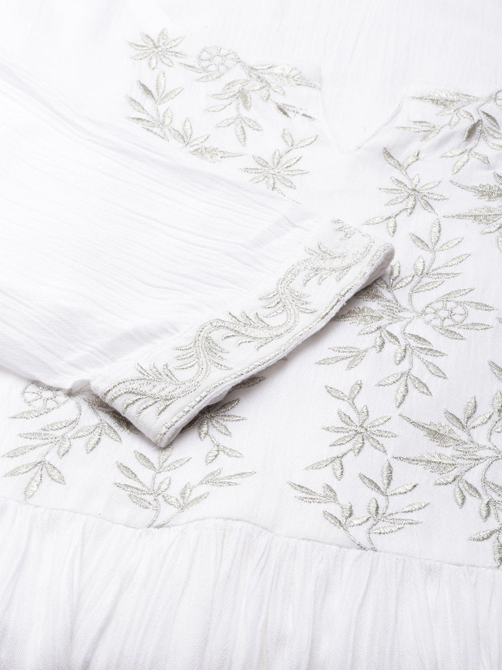 Women's White Floral Embroidered Cotton Fit & Flare Kurta
