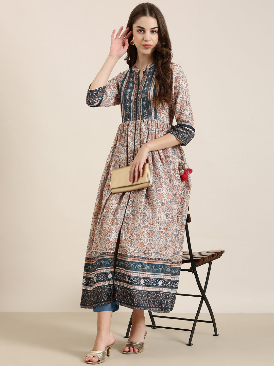 Women's Beige Floral Printed Mandarin Collar Anarkali Kurta