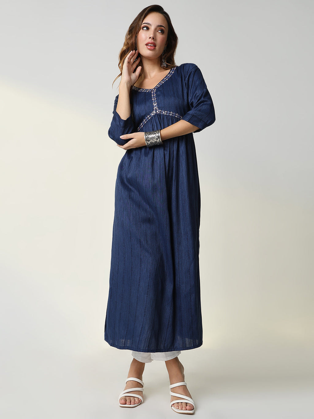Women's Navy Blue Solid Anarkali Kurta