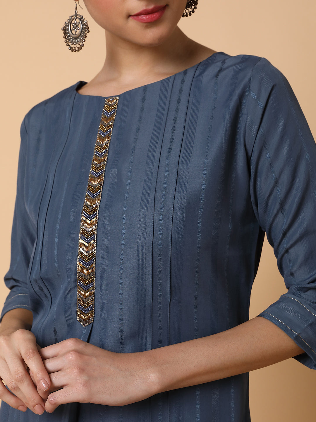 Women's Straight Grey Woven Design Kurta