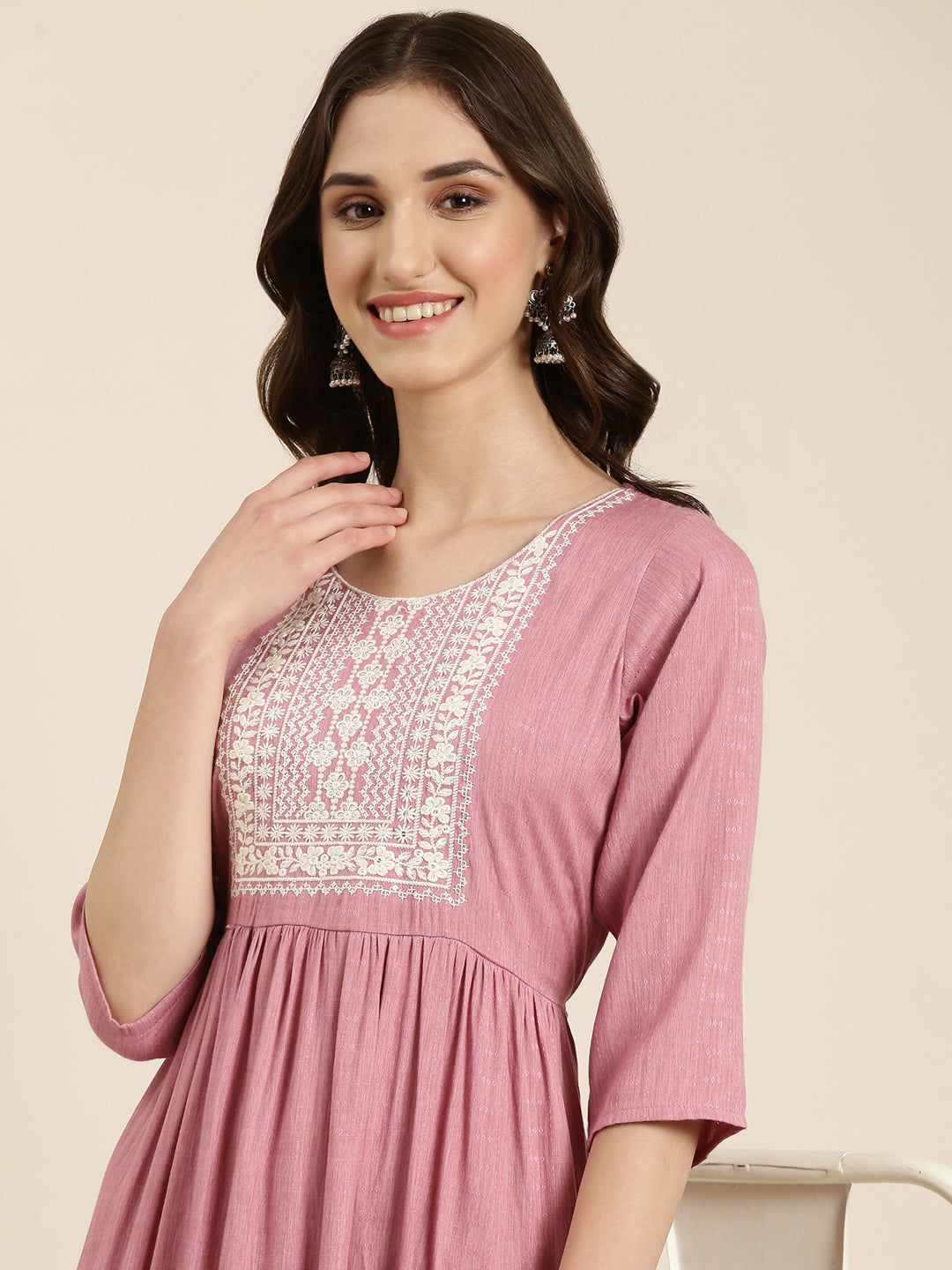 Women's Pink Floral Yoke Design Thread Work Pleated Kurta