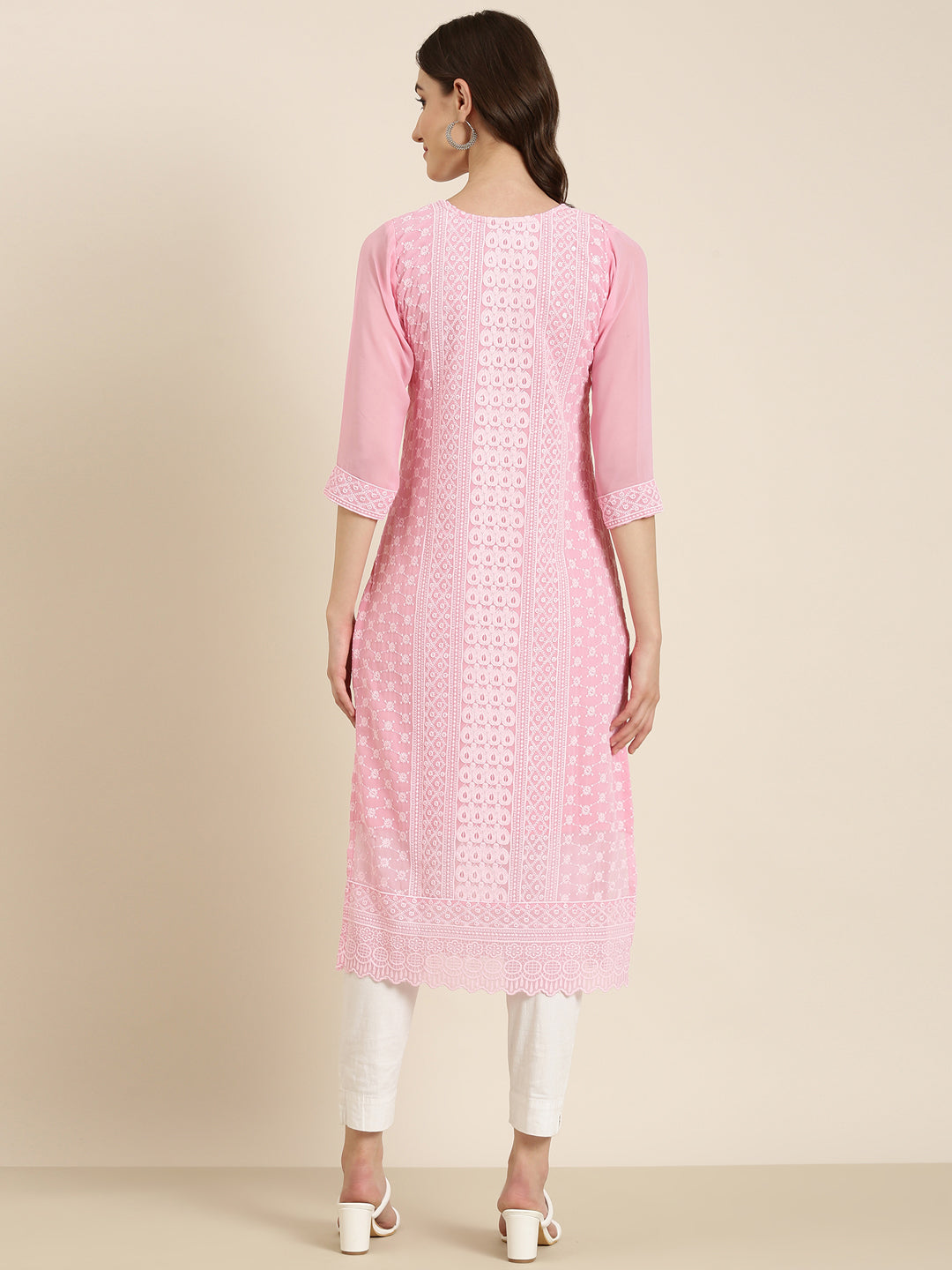 Women's Pink Ethnic Motif Embroidered Chikankari Straight Kurta