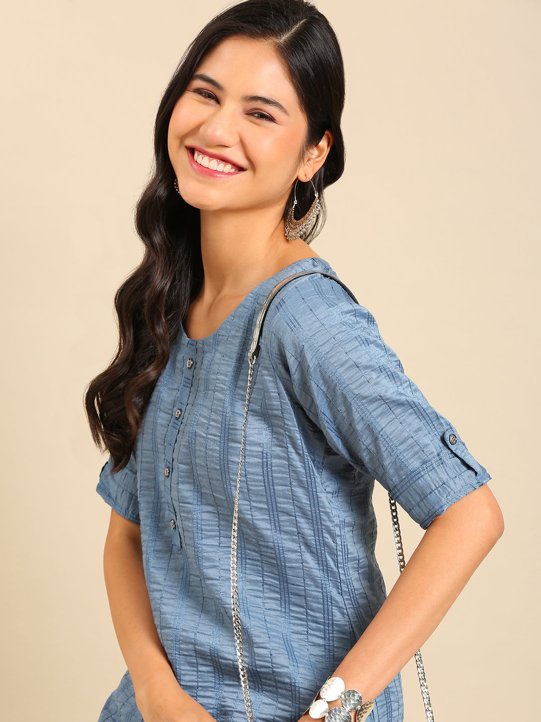 Women's Blue Solid Straight Kurta