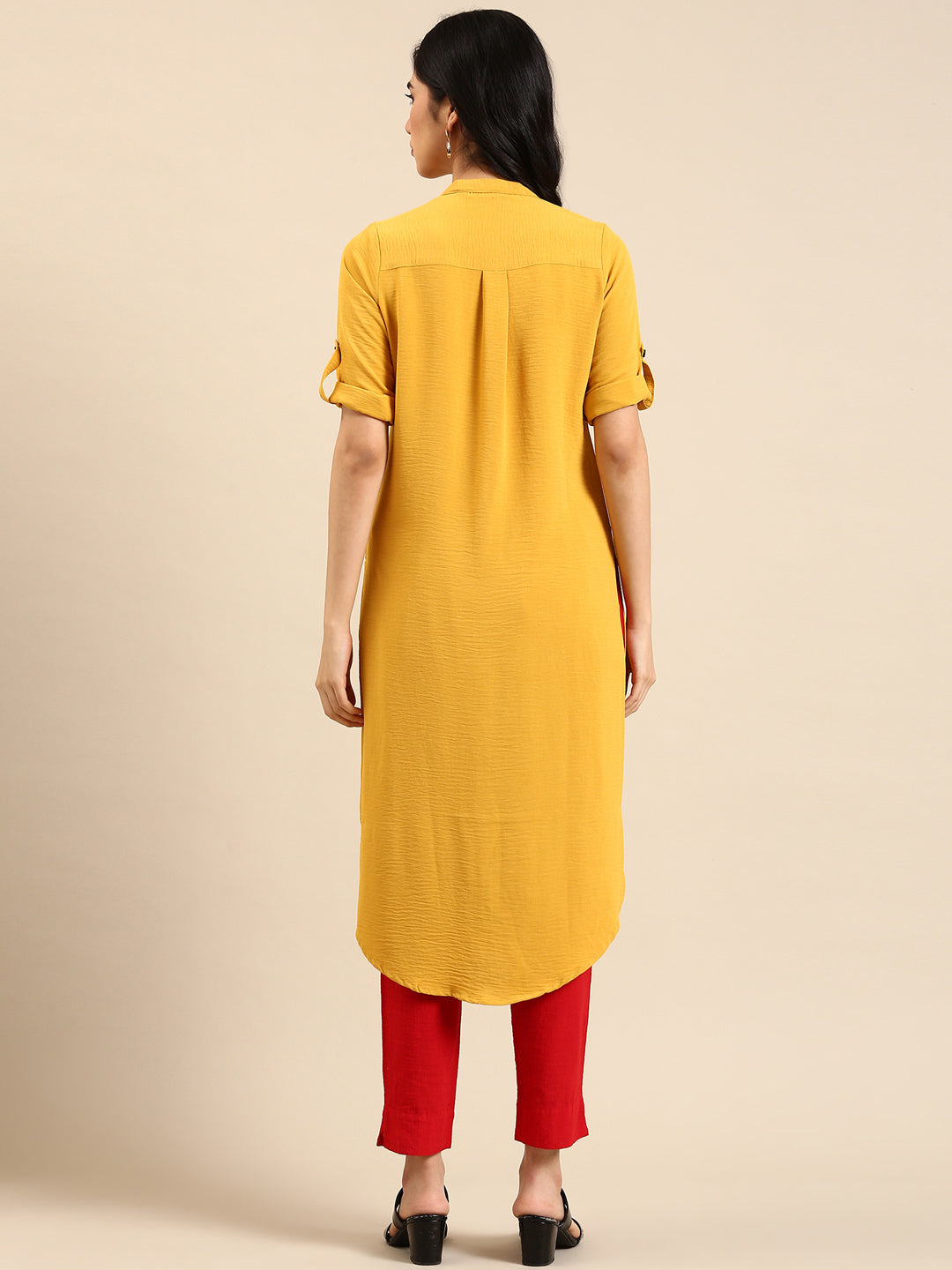 Women's Yellow Solid Calf Length Mandarin Collar Straight Kurta