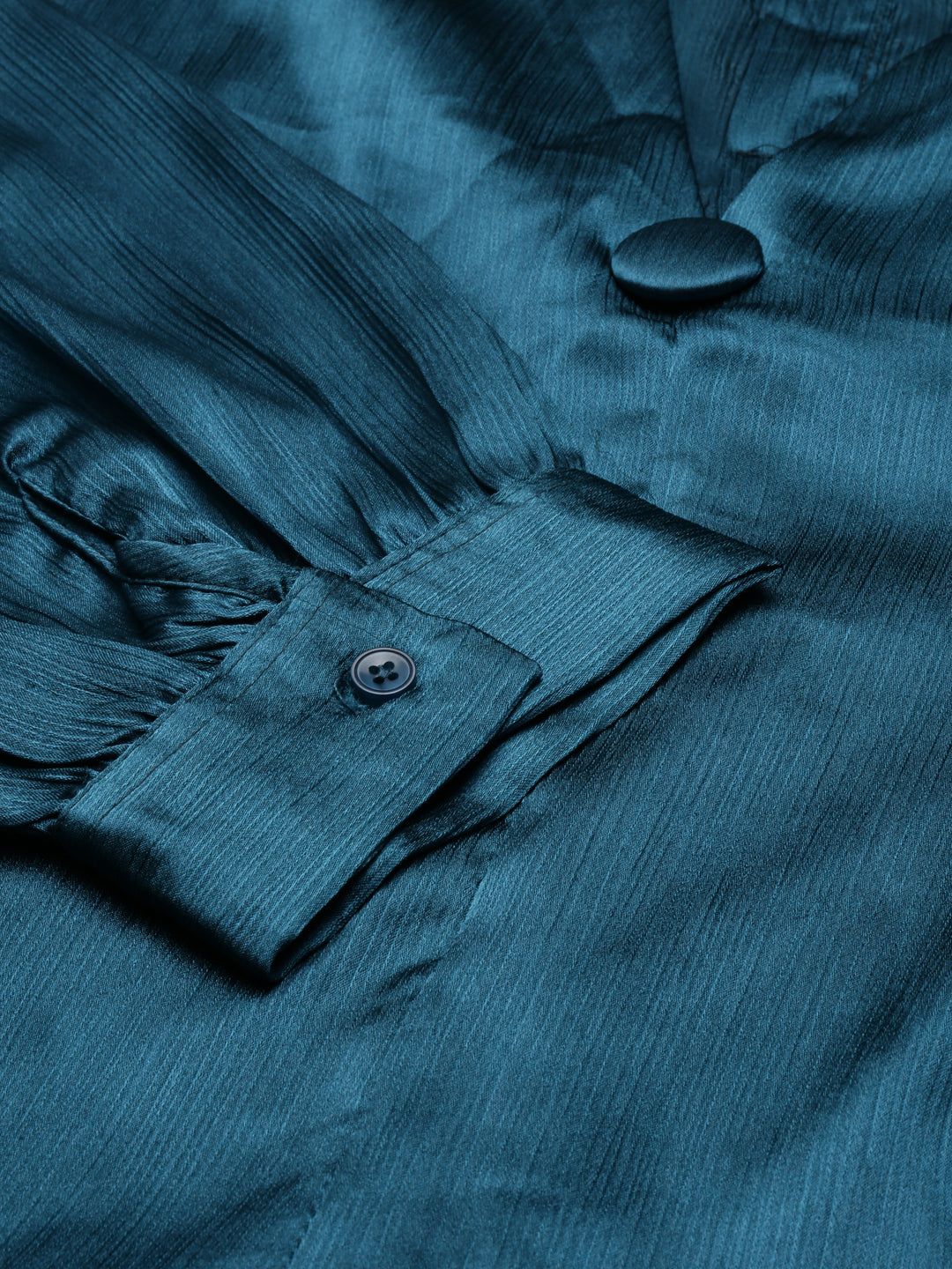 Women's V-Neck Solid Teal Top