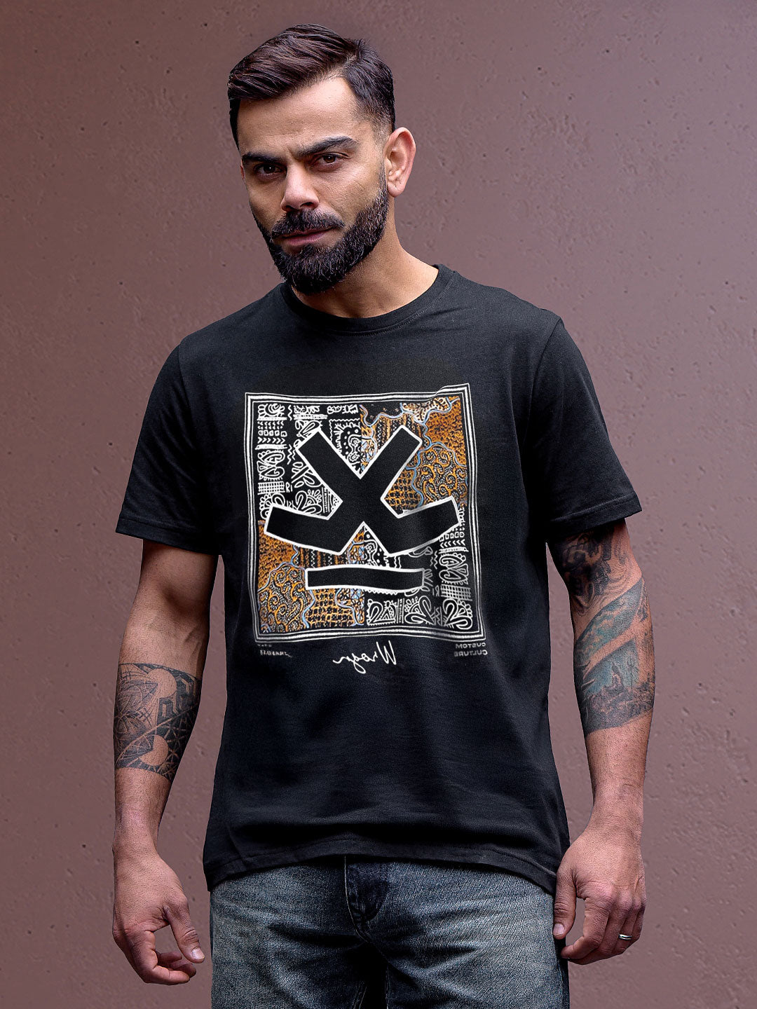 Bandana Logo Printed Slim Fit T-Shirt | Black